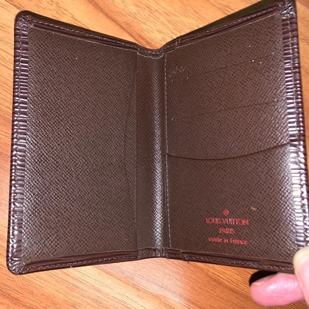 Authentic Louis Vuitton Epi Leather Pocket Organizer